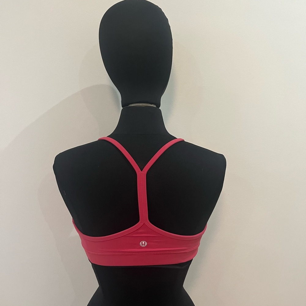 Lululemon Sports Bra - Size 6